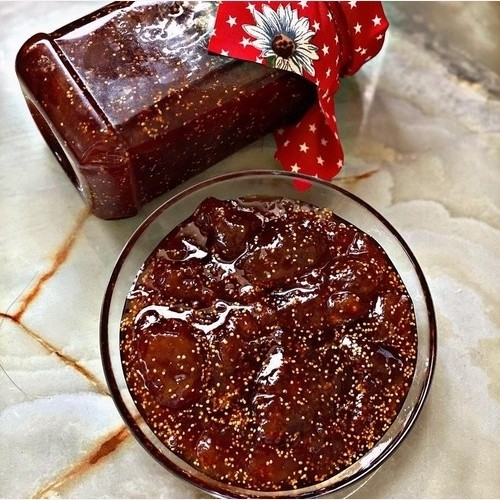 مربای انجیر محلی شیرین وتازه،یک کیلویی، گیلان.رشت