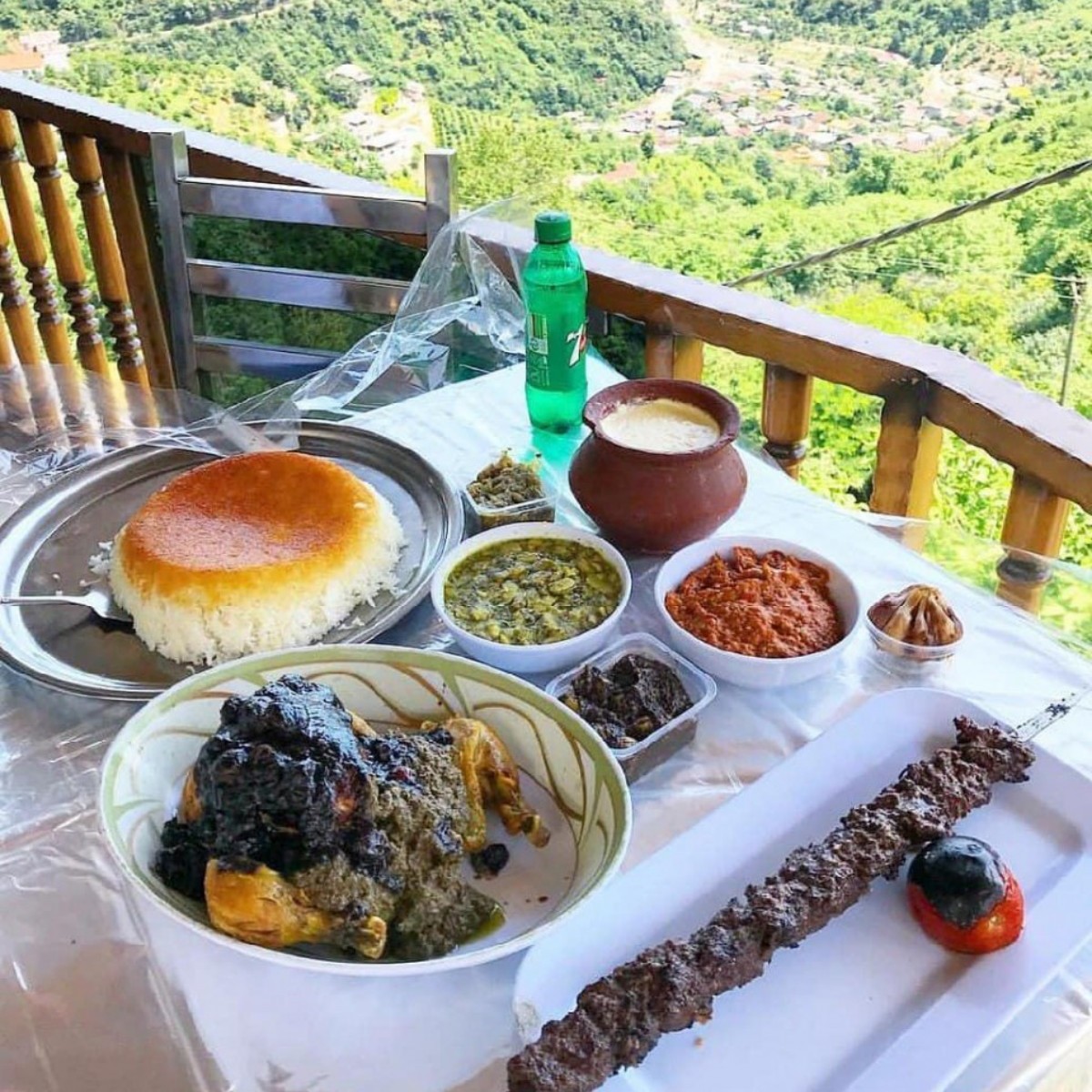 مواد جوجه ترش وچنجه ترش آماده،500 گرمی، گیلان .رشت