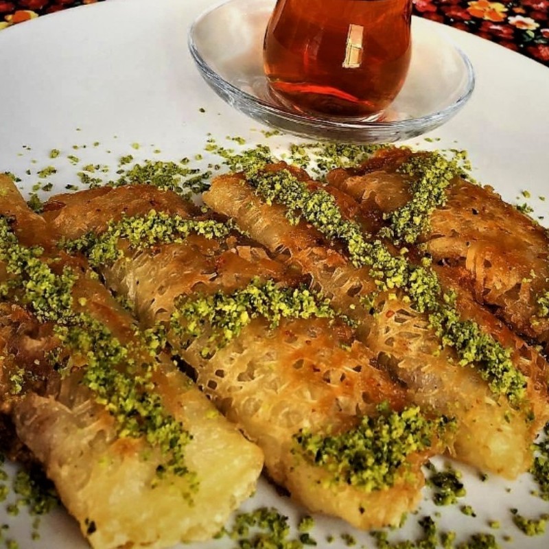 رشته خشکار پرمغزوپرملات،رشته وخوشکار 10عددی گیلان.رشت