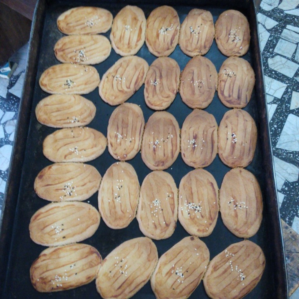 شیرینی نان خشک لشت نشا ،بسته ،5 عددی گیلان.رشت