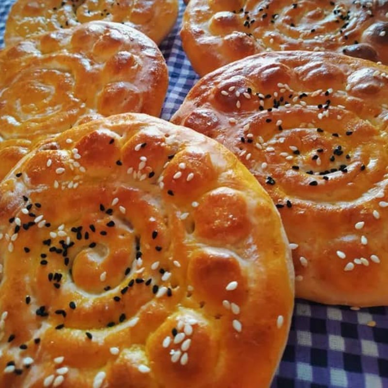 کلوچه فومن 10عددی خانگی وپرمغز تنوری تازه گیلان.رشت