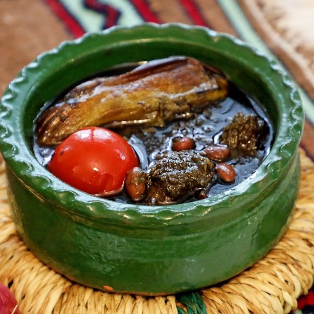 پک گیلانی(سبزی ترش واش،سبزی قورمه شمالی،سبزی اناربیج،سبزی شکم پر،سبزی مرغ ترش) 5کیلویی گیلان.رشت