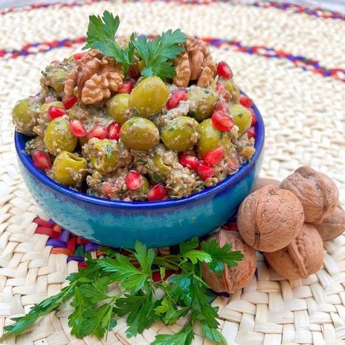 زیتون پرورده اقتصادی پرگردو،یک کیلویی،گیلان.رشت