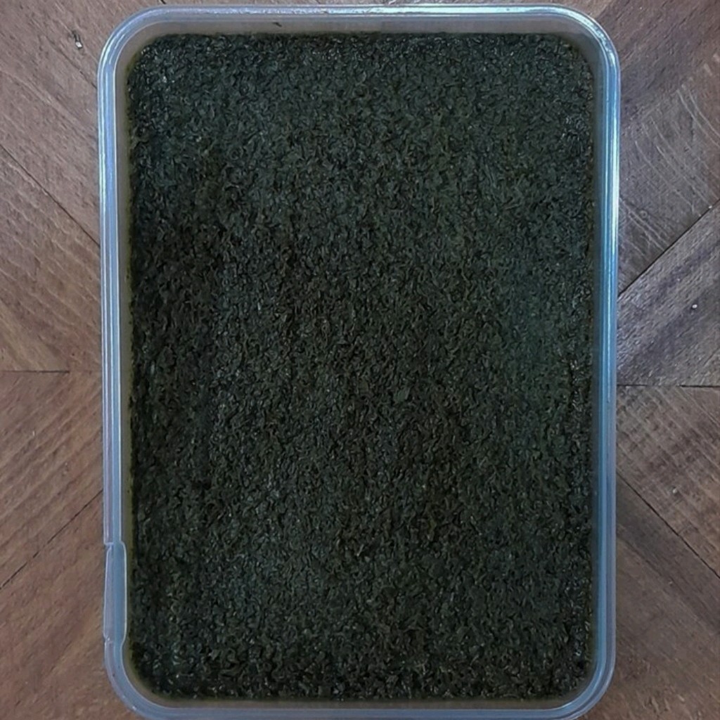 سبزی قورمه سرخ شده (سیاه وپرسرخ)،سبزی قورمه ،معطر وتازه گیلان.رشت