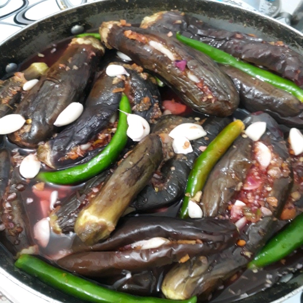 بادمجان شکم پر رسمی یک کیلویی گیلان .رشت